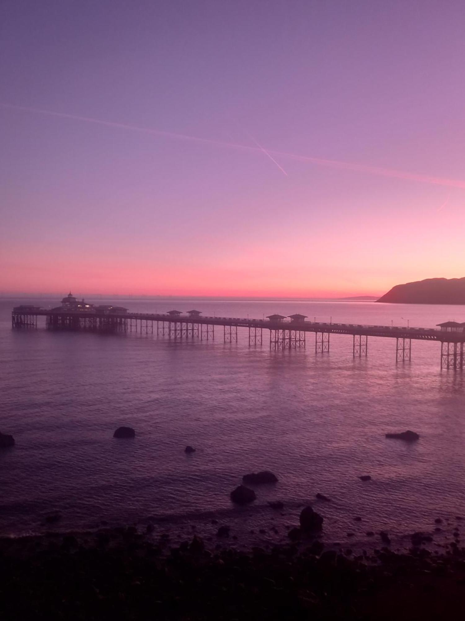 Glan Y Mor Hotel (Adults Only) Llandudno Exterior foto